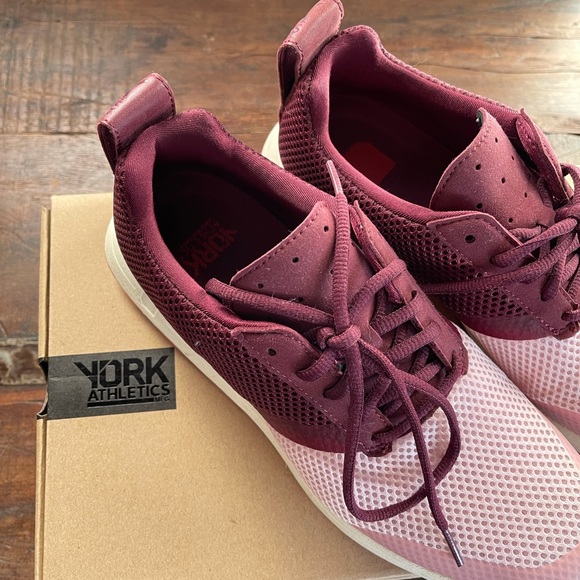 York Athletic “The Henry” shoes - Picture 9 of 14